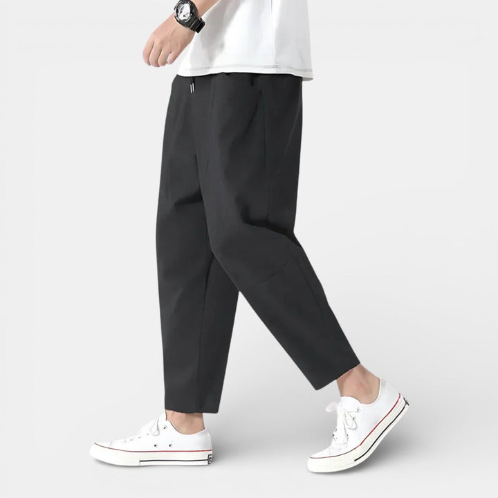 Relaxed Fit Linen Pants