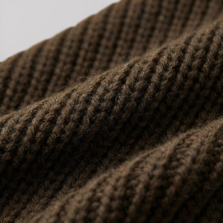 ALWIN Classic Ribbed Knit Sweater