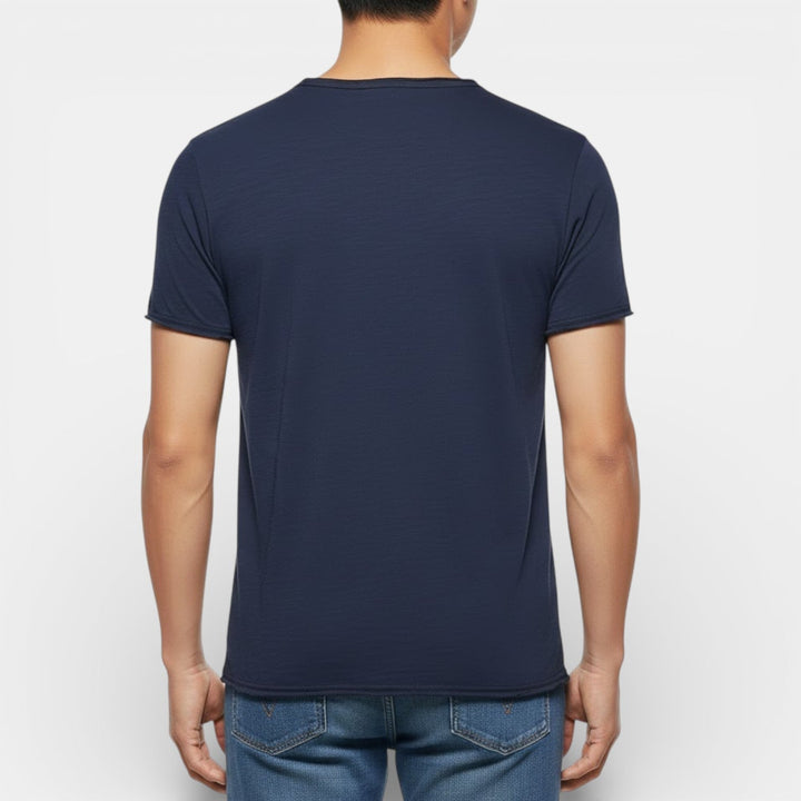 JOHHNY Breathable Summer T-Shirt